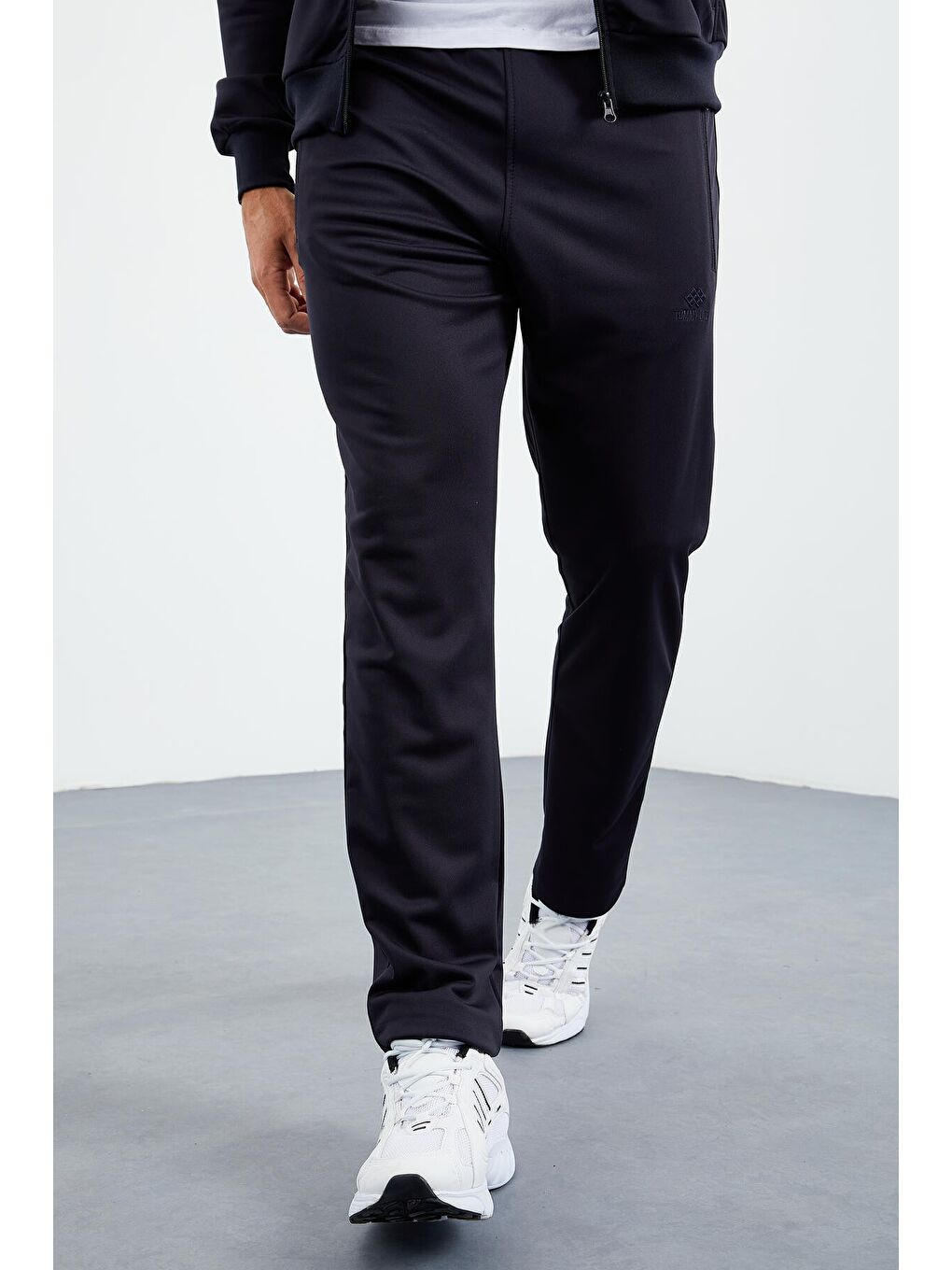 Lacivert Dik Yaka Fermuarlı Standart Kalıp Klasik Paça Erkek Eşofman Takımı  - 85162-1