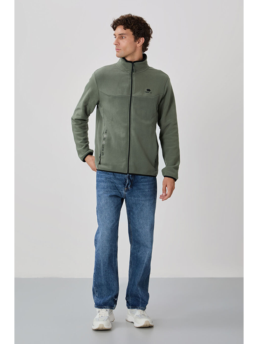 Haki Çağla Yazı Nakışlı Dik Yaka  Standart Kalıp Erkek Fermuarlı Sweatshirt Polar - 87992-3