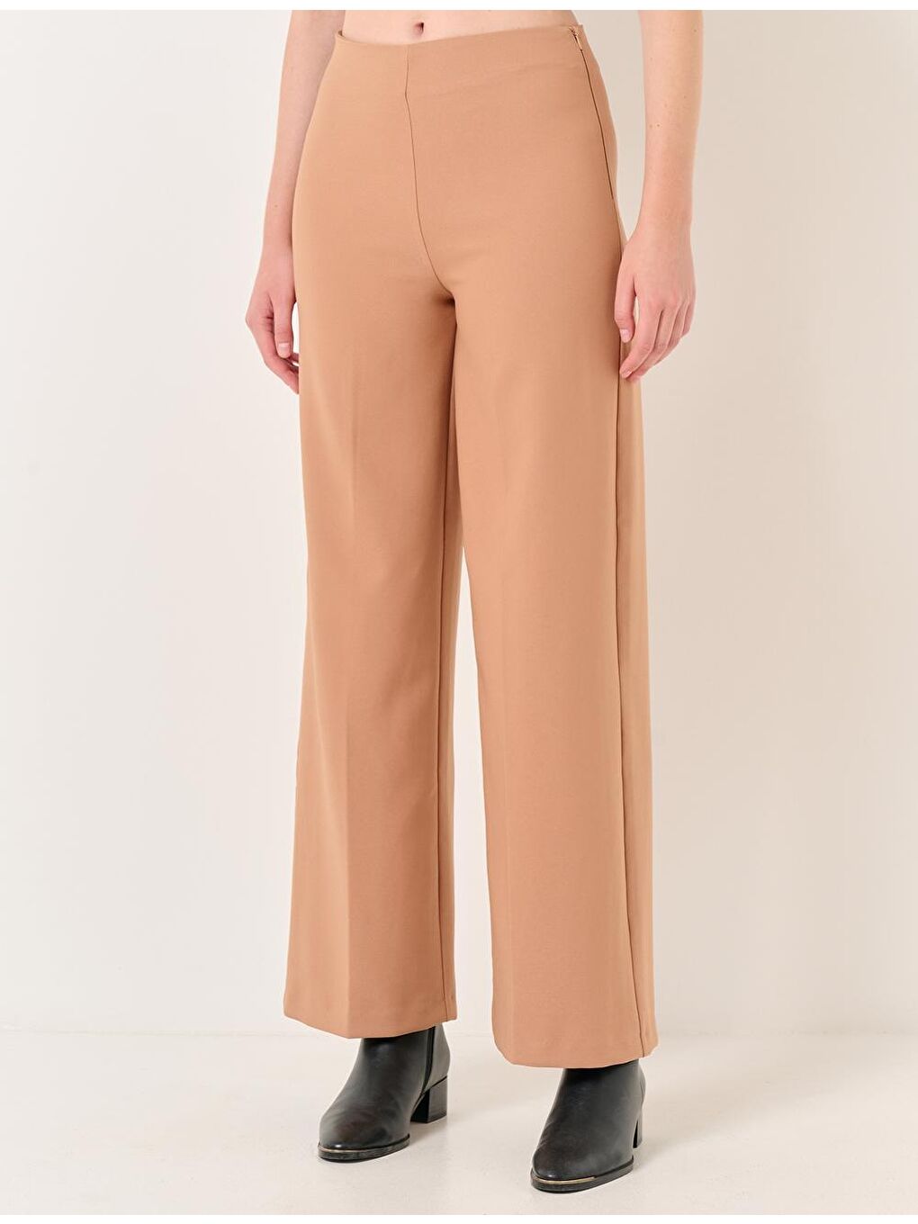 Bej Deve Tüyü Yüksek Bel Bol Paça Pantolon-4