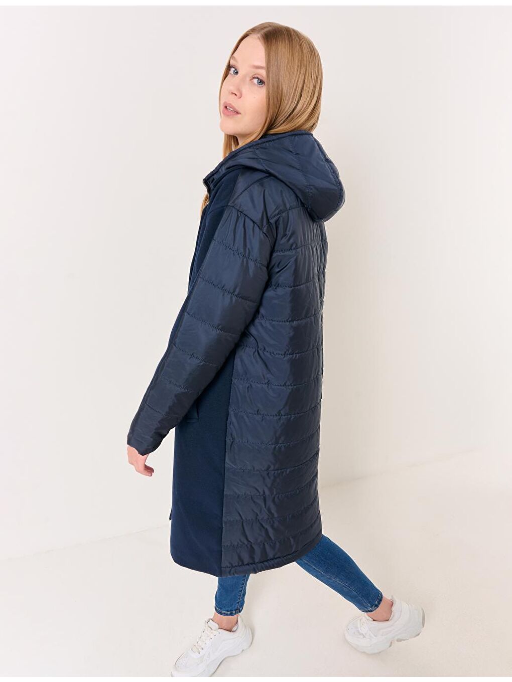Lacivert Bol Kesim Kapüşonlu Midi Kaban-4