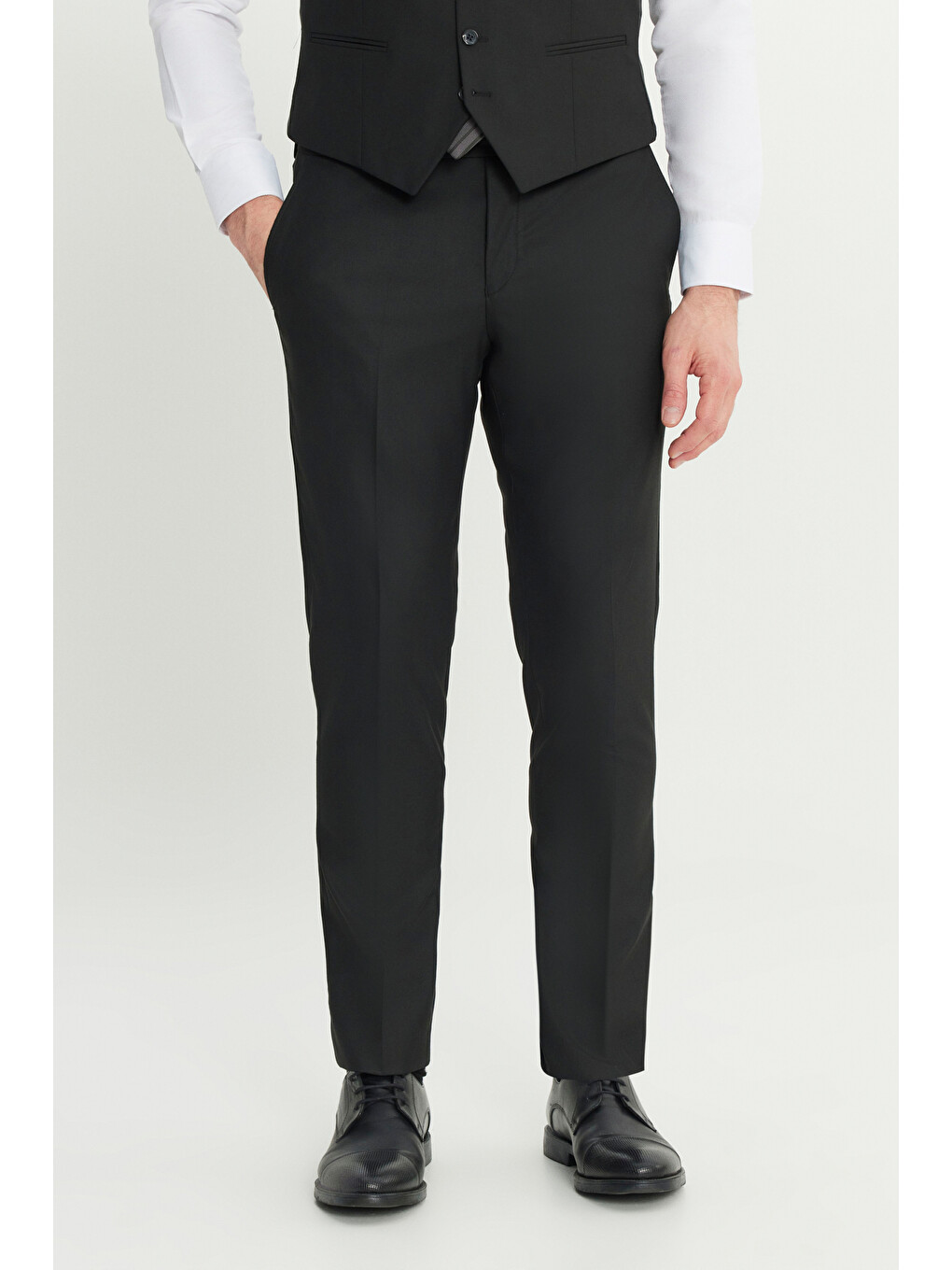 Erkek Siyah-Beyaz Yünlü Slim Fit Dar Kesim Mono Yaka Kapak Cepli Desenli Yelekli Takım Elbise-5