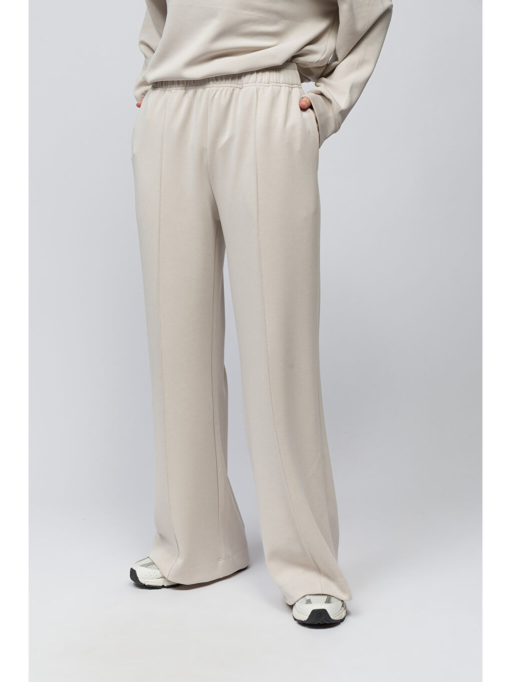 Bej Molise   Rahat Kalıp Önü Çizgi Nervürlü Dikiş Beli Lastikli  Modal Pantolon   Taş Renk-3