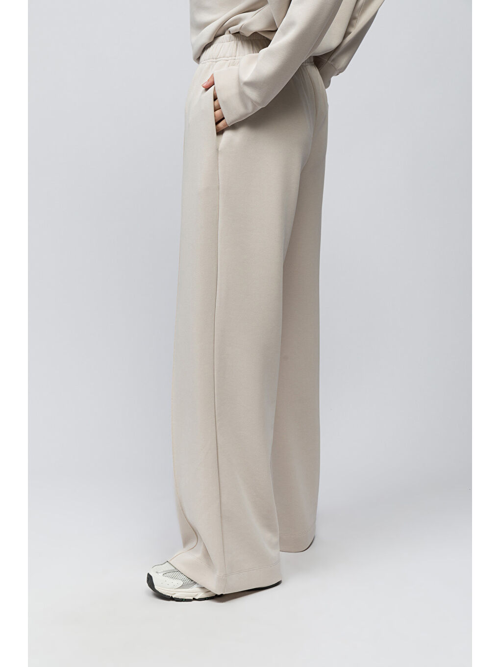 Bej Molise   Rahat Kalıp Önü Çizgi Nervürlü Dikiş Beli Lastikli  Modal Pantolon   Taş Renk-4