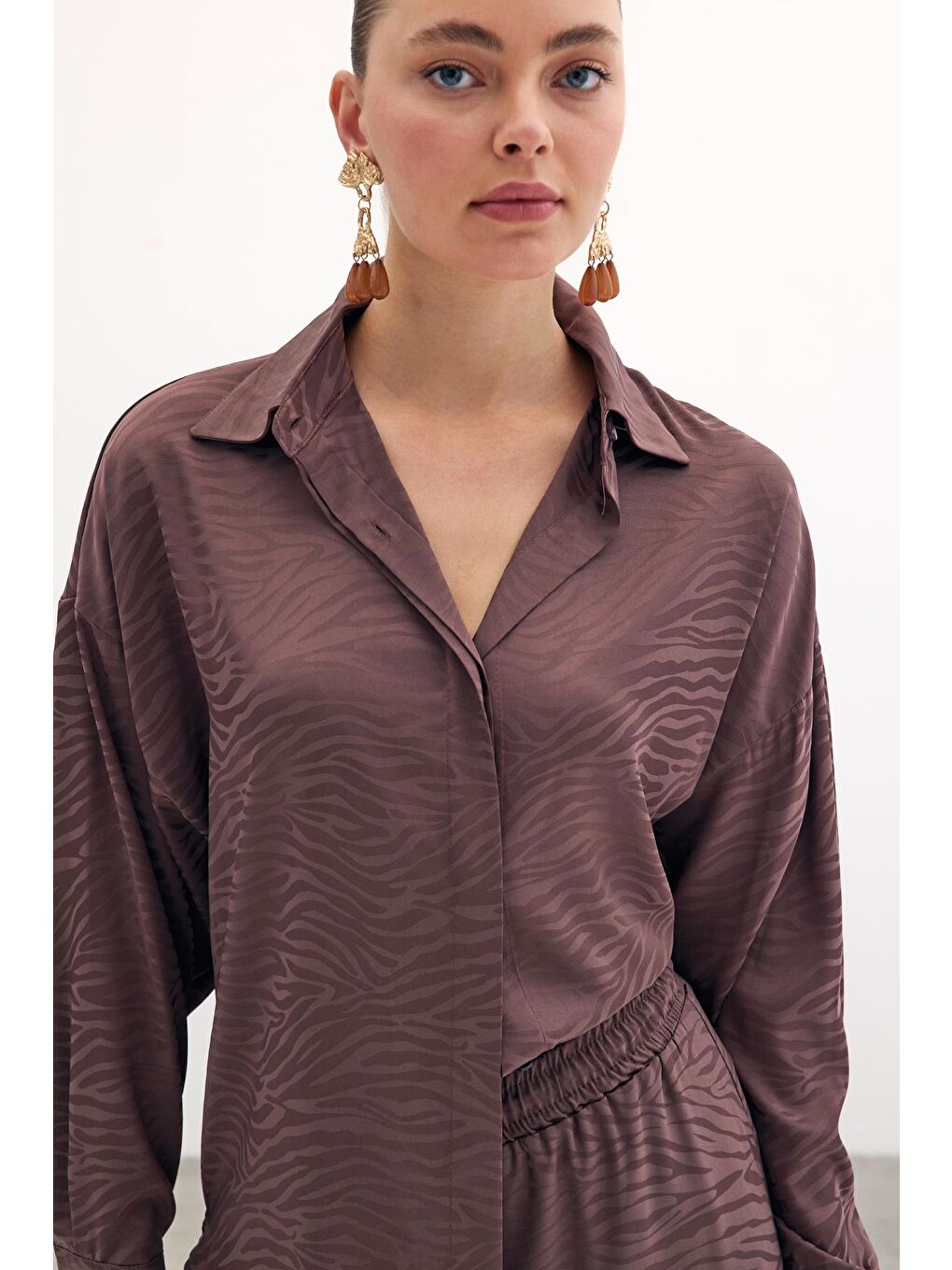 Kahverengi Zebra Desenli Salaş Gömlek - Kahve-5