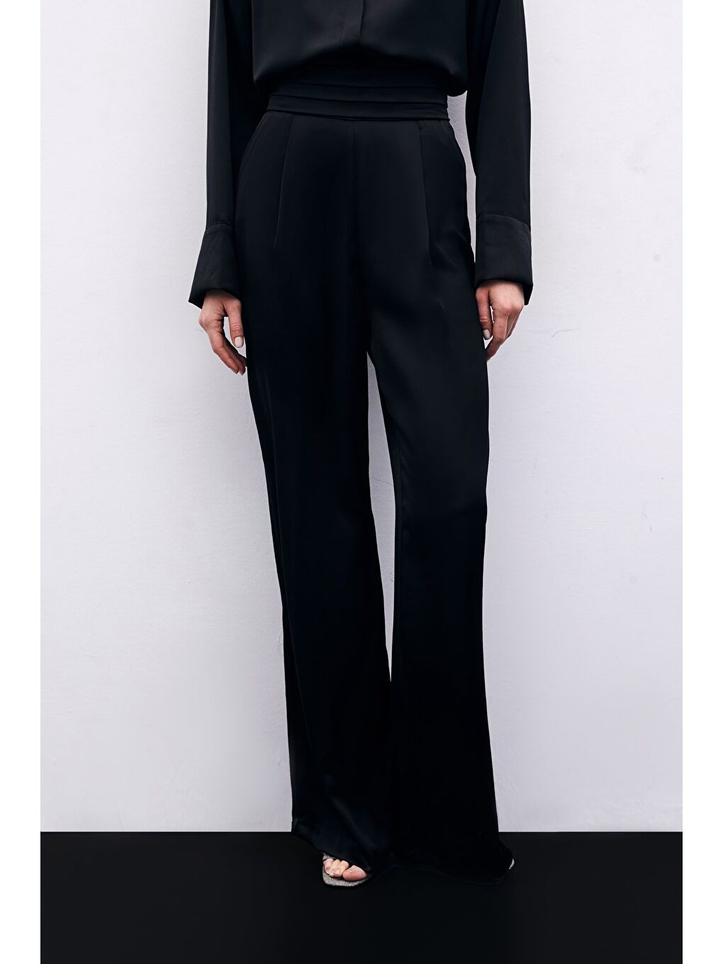 Cepli Salaş Saten Pantolon - Siyah-3