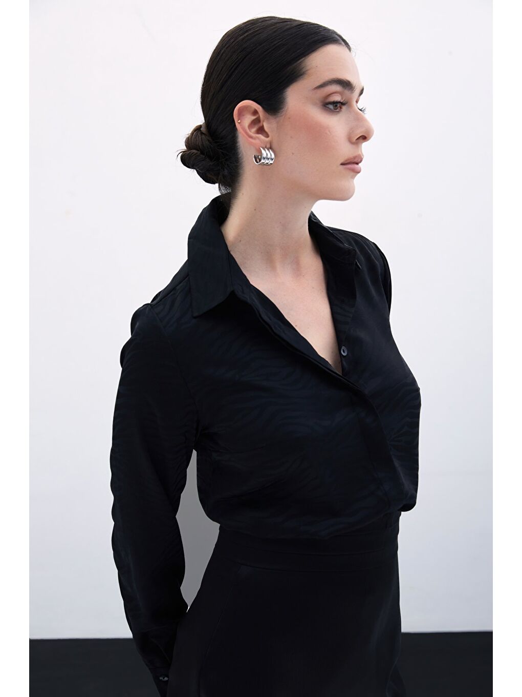 Desenli Düz Klasik Gömlek - Siyah-4