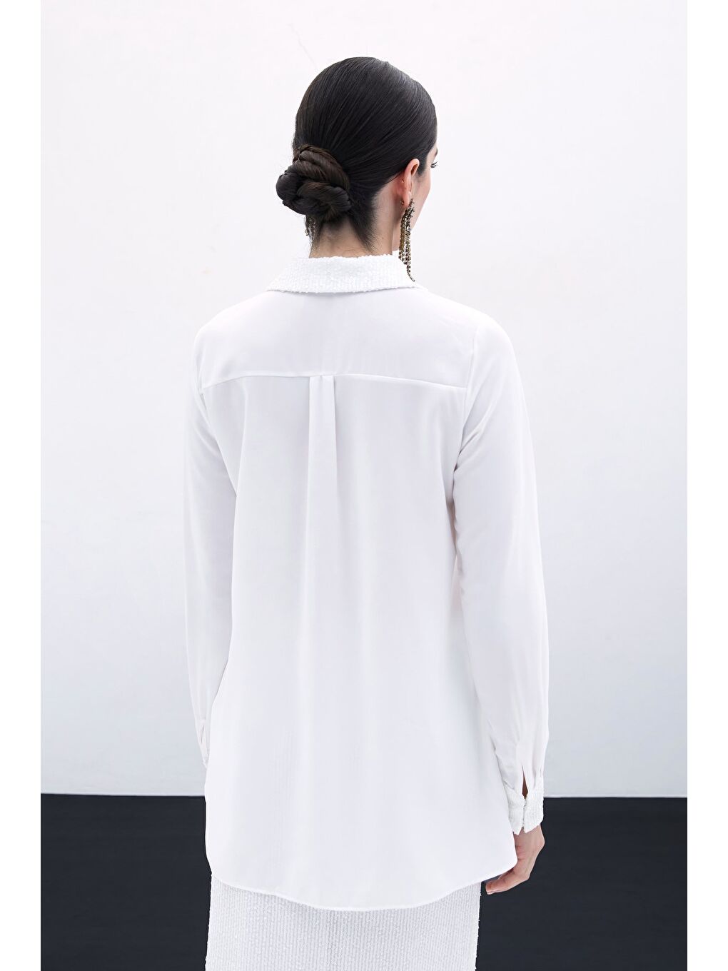 Payet Detaylı Klasik Gömlek - Ekru-6