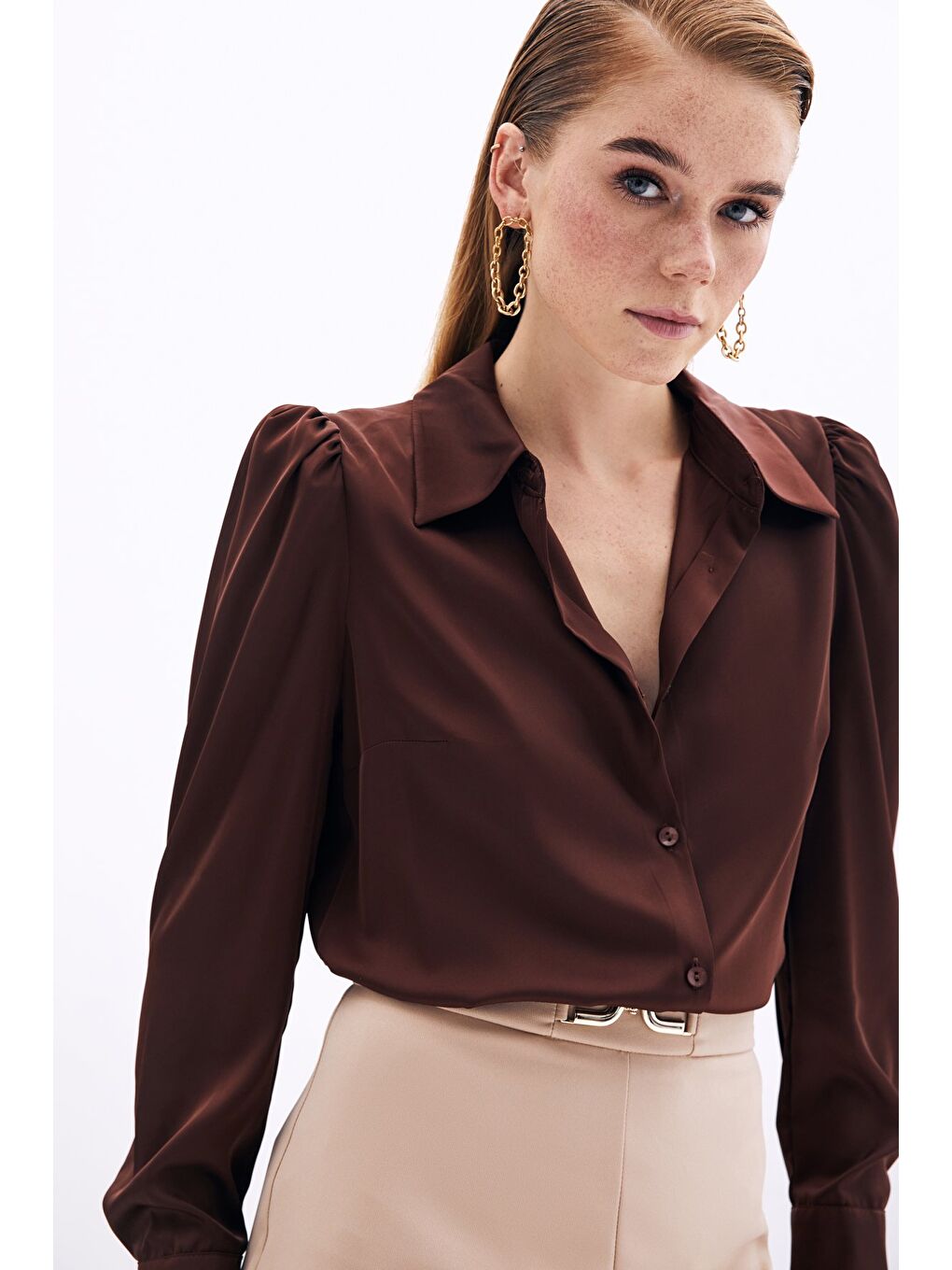 Kahverengi Vatkalı Saten Gömlek - Kahve-4
