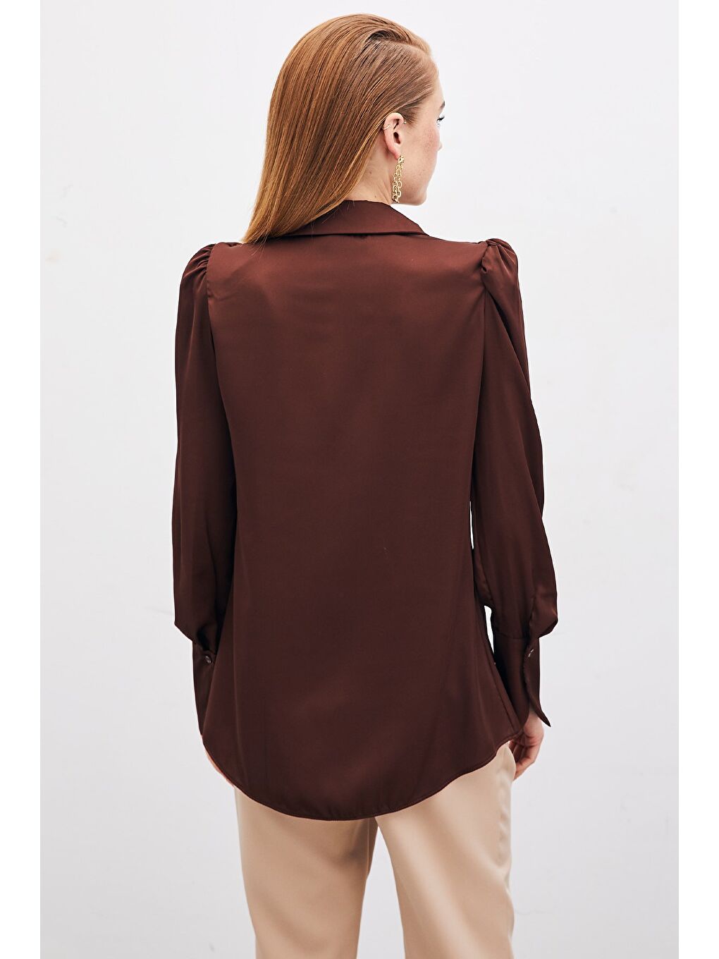 Kahverengi Vatkalı Saten Gömlek - Kahve-5