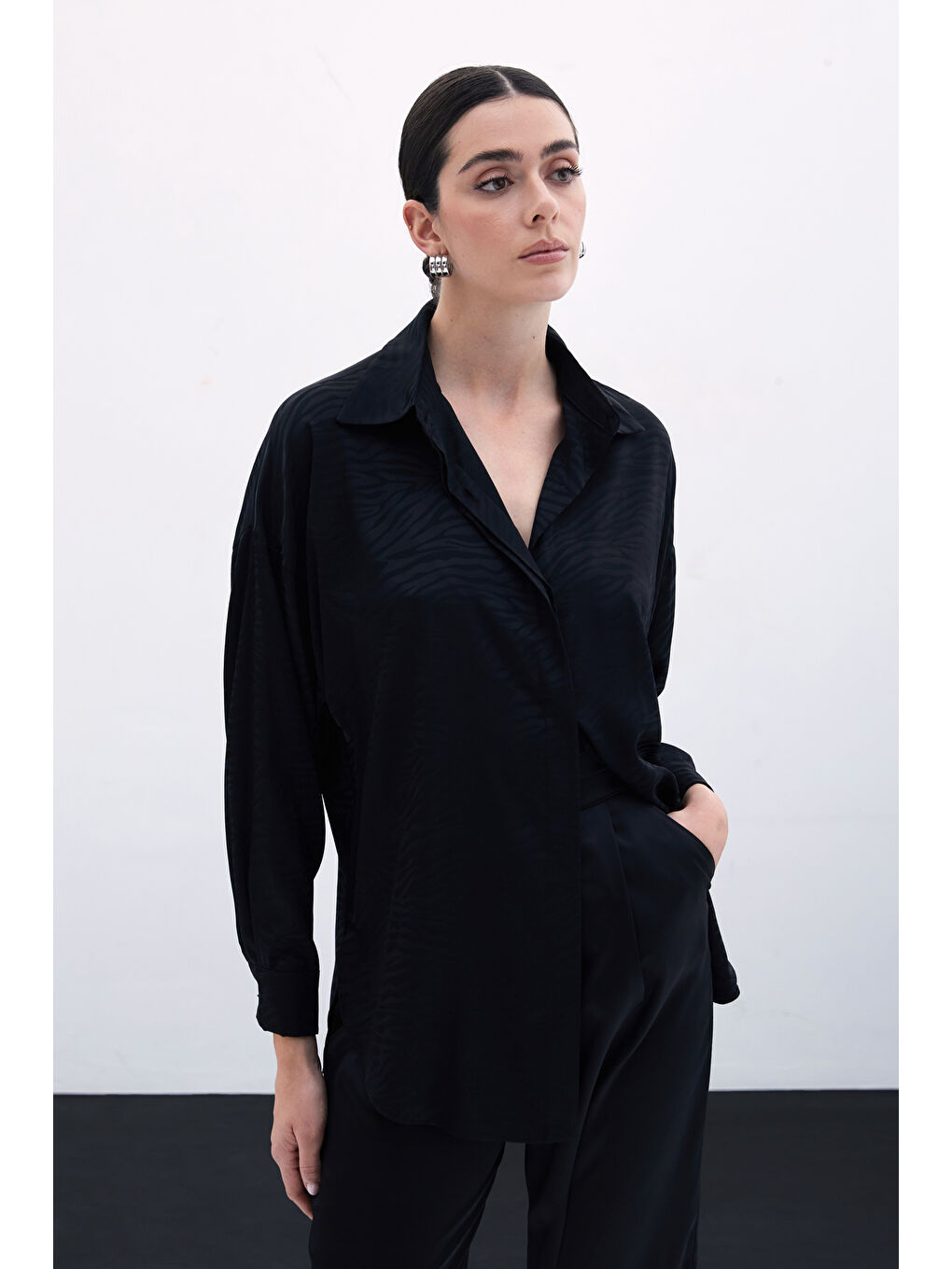 Zebra Desenli Salaş Gömlek - Siyah-2