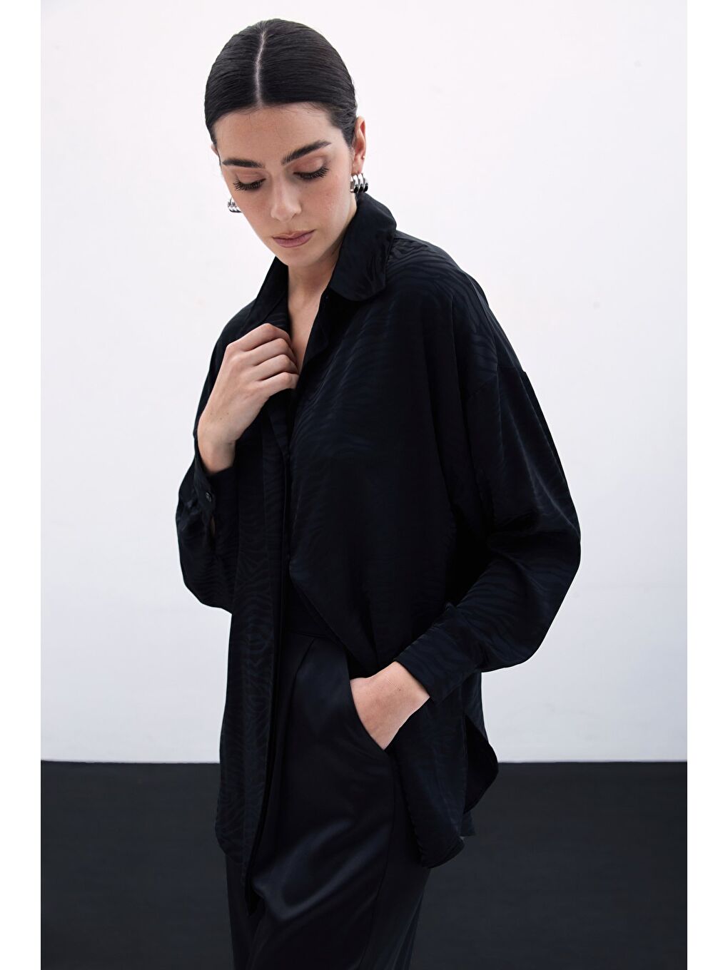 Zebra Desenli Salaş Gömlek - Siyah-4