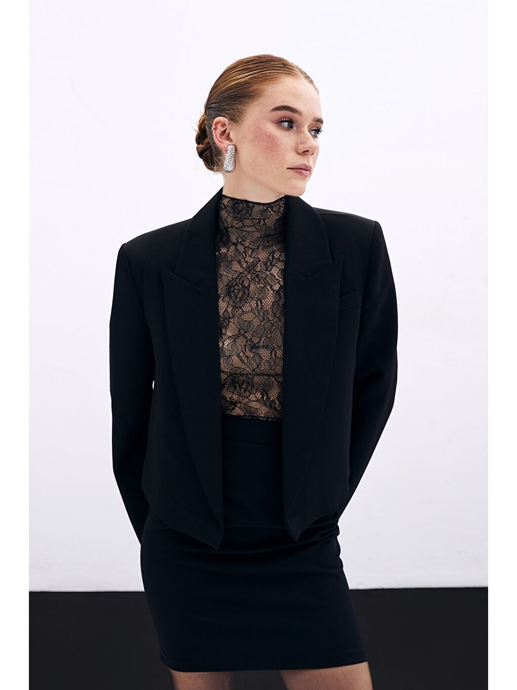 Şal Yaka Kısa Ceket - Siyah-3