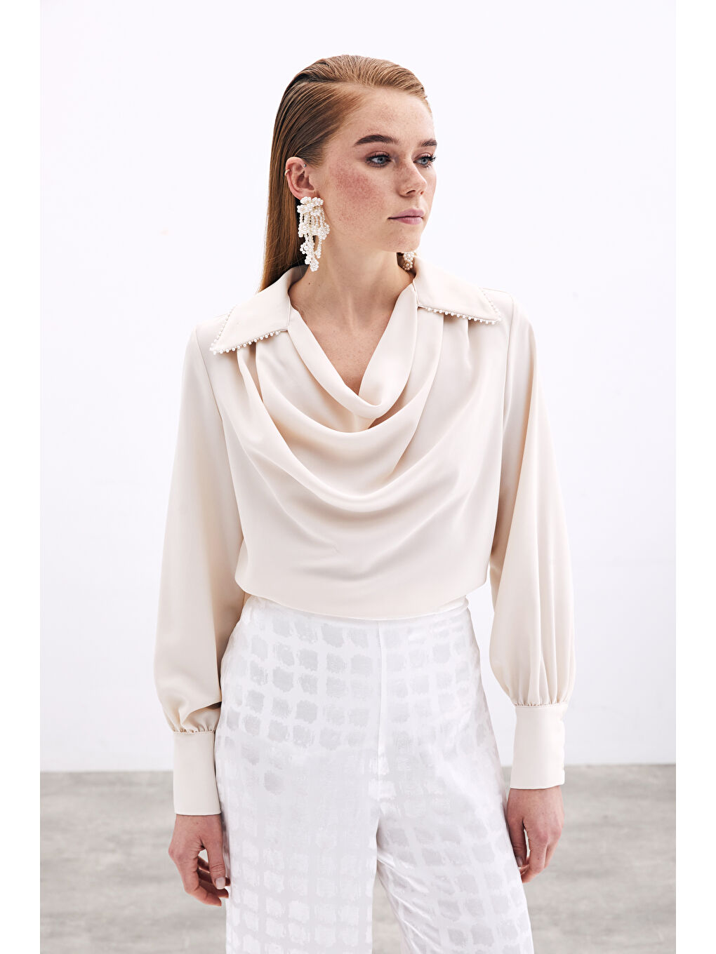 Degaje Yaka İncili Salaş Bluz - Bej-3