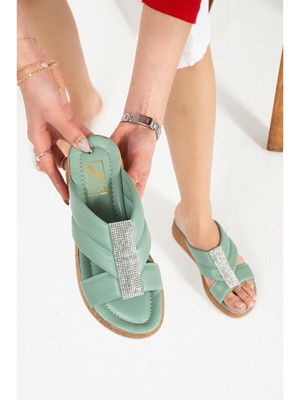 Yeşil Kadın Terlik-1