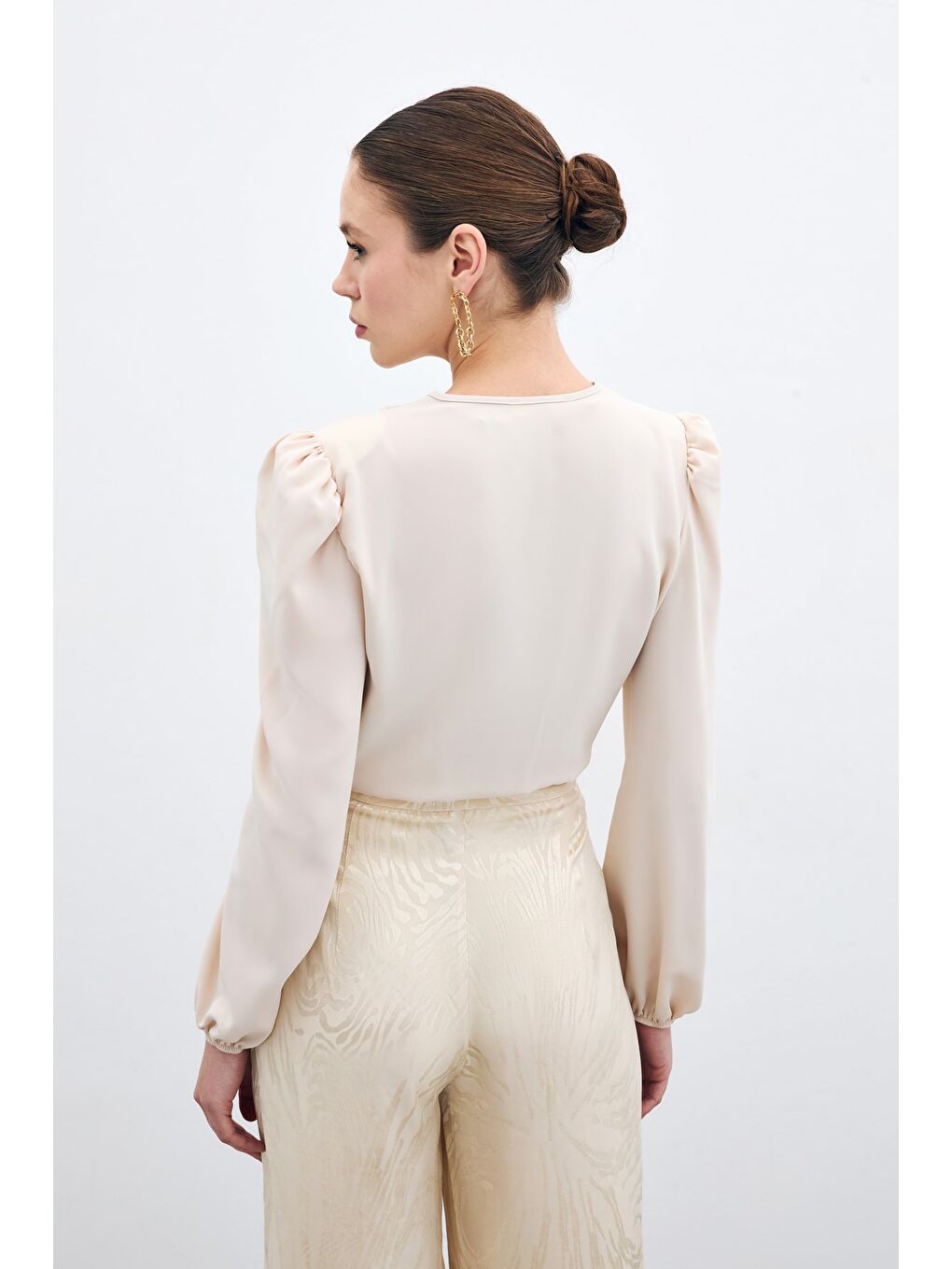 Kruvaze Vatkalı Bodysuit - Bej-4