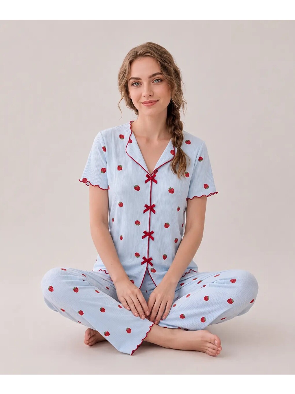 Mavi Desenli Kısa Kol Kadın Pijama Takımı 2200