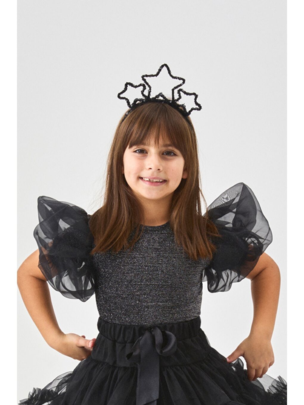 Siyah  Kolları Tüllü Simli Kız Çocuk Crop Bluz