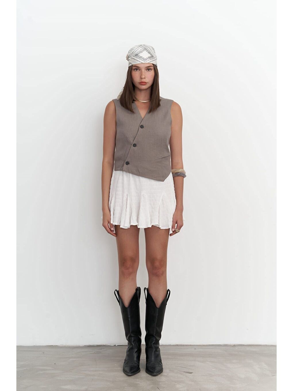 Gri Elod Düğme Detay Füme Keten Yelek-1