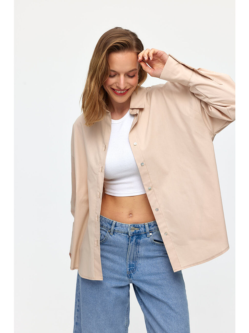 Bej Düz Renk Doğal Kumaşlı Gömlek-1