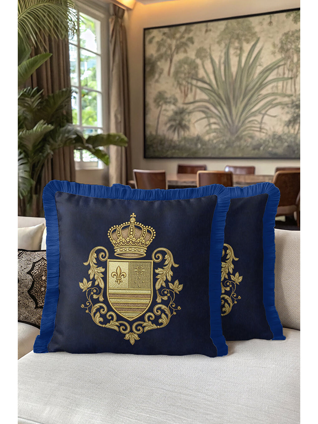 Karışık Kraliyet Arma Saçaklı Yastık Kılıfı - Lüks Klasik Salon Lacivert Altın Renk Püsküllü Kırlent Kılıfı-5