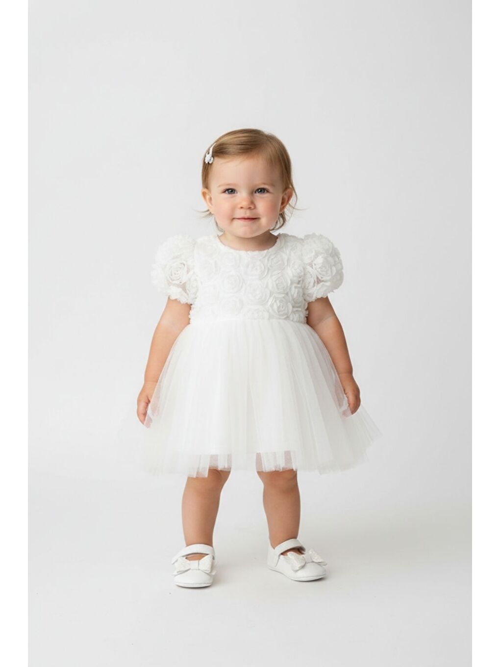 Beyaz Gül Detaylı Kız Bebek Elbise - Nelia