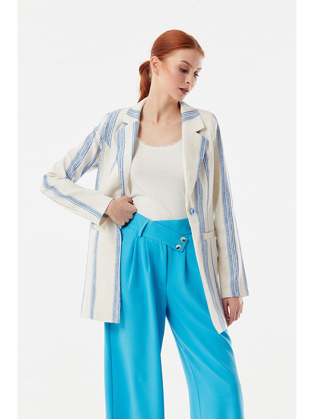 Mavi Etnik Desenli Blazer Ceket-1