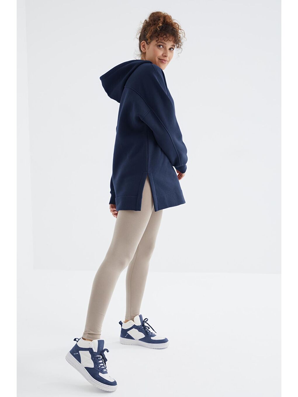 İndigo Reglan Kol Basic Kapüşonlu Oversize Tunik - 97242-3