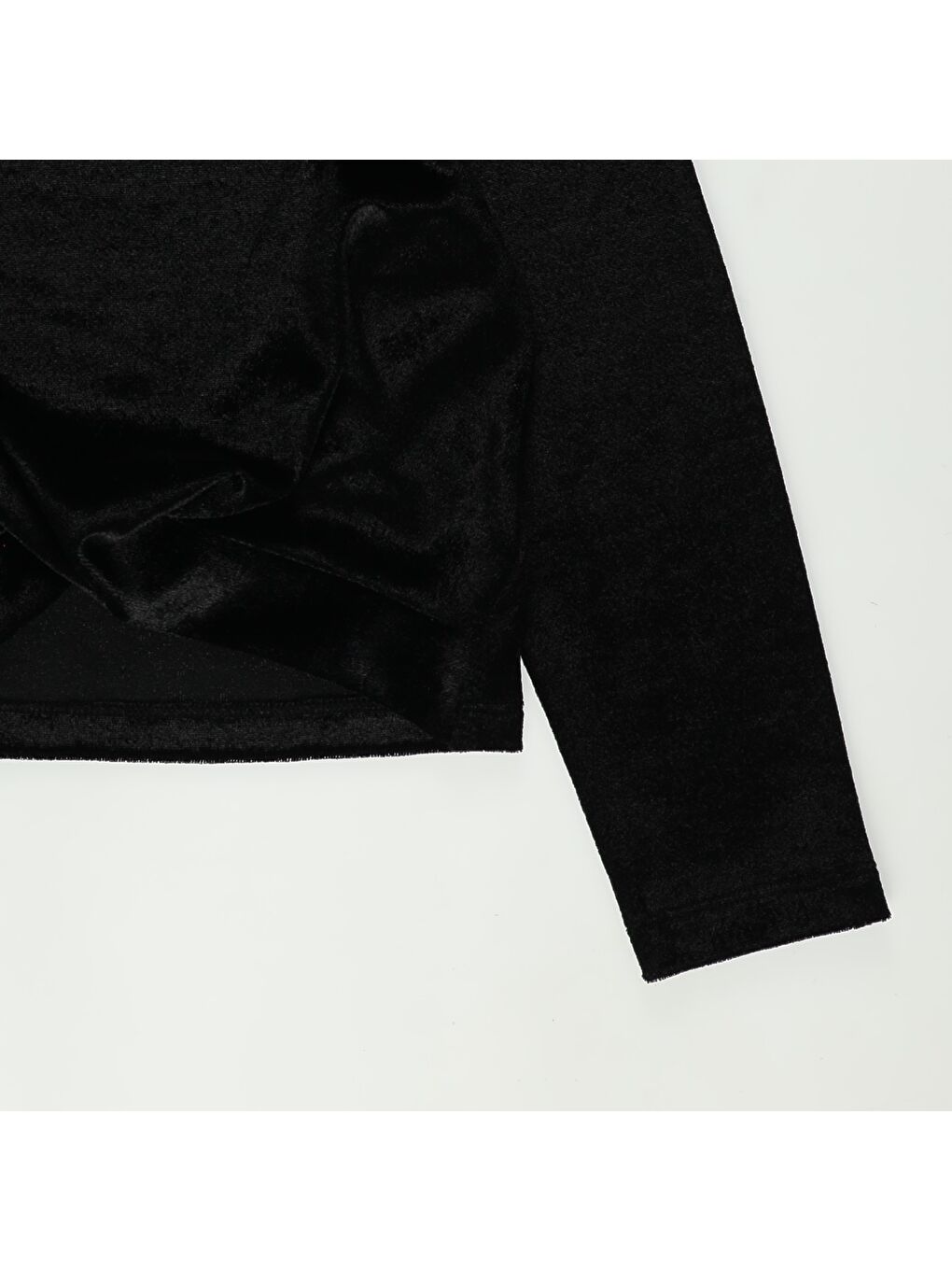 Siyah Kız Çocuk Önü Detaylı Kadife Uzun Kollu Tişört-2