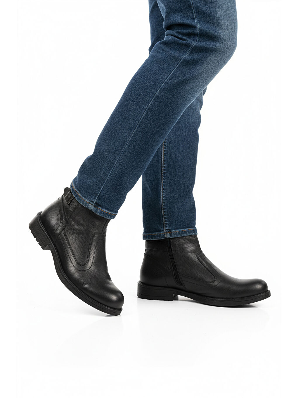 Siyah Hakiki Deri İçi Kürklü Kaymaz Soğuğa Dirençli Erkek Bot 450 M-1