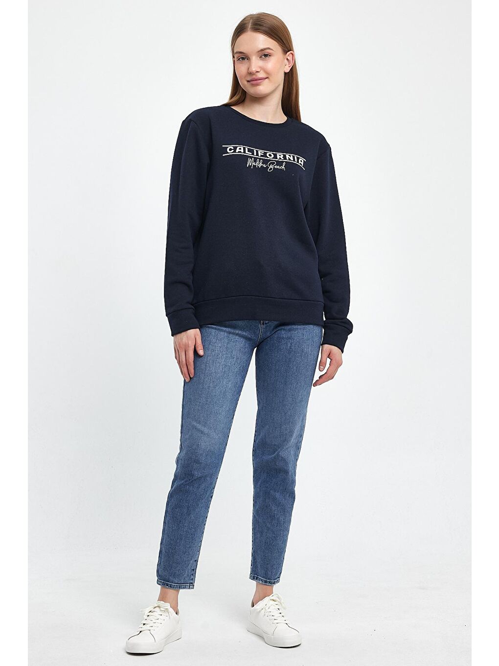 Lacivert Kadın Bisiklet Yaka Rahat Kalıp 3 iplik Kalın Californıa Baskılı Sweatshirt SPR24SWK32-1