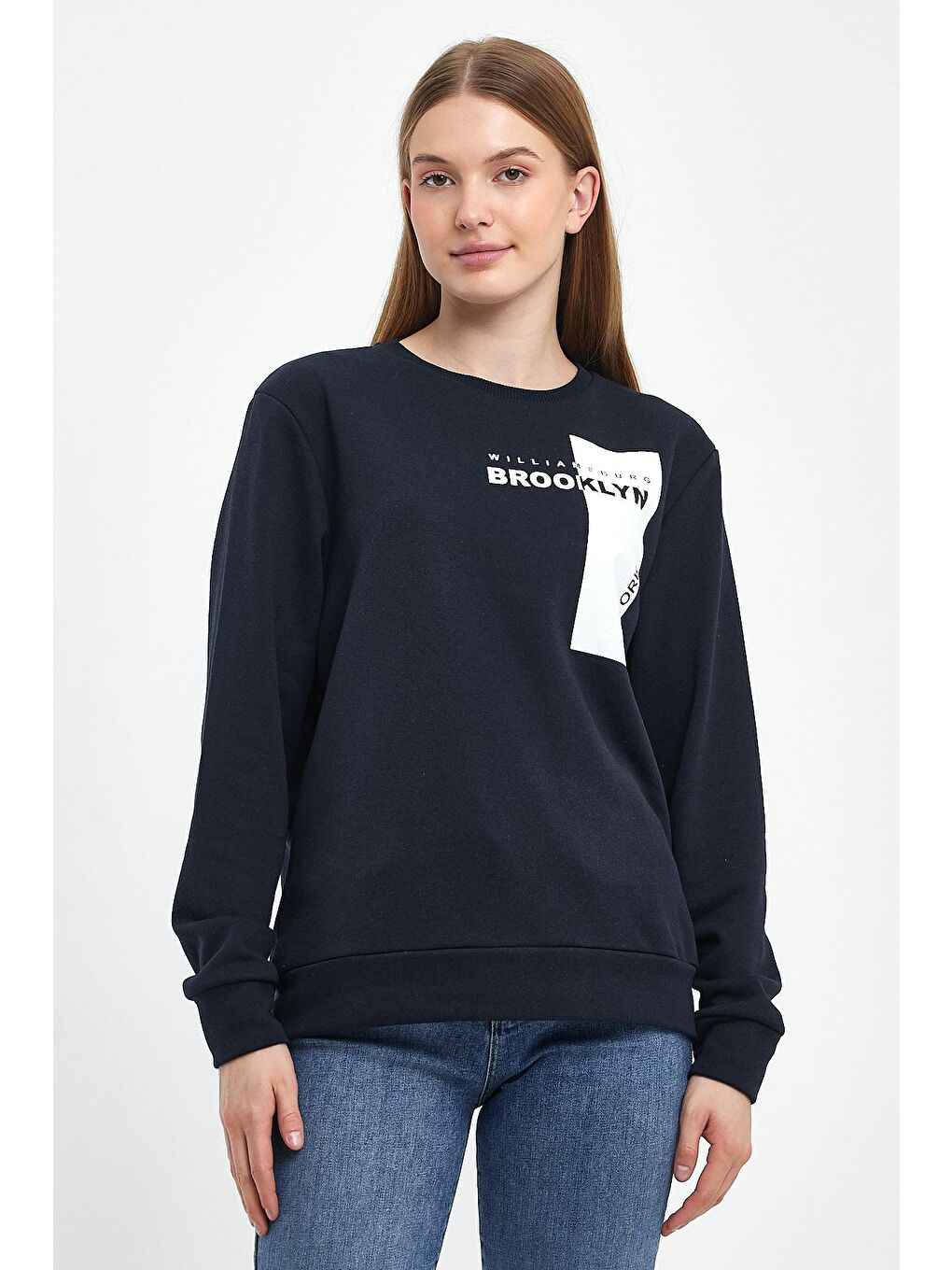 Lacivert Kadın Bisiklet Yaka Rahat Kalıp 3 iplik Kalın W.Brooklyn Baskılı Sweatshirt SPR24SWK31-3