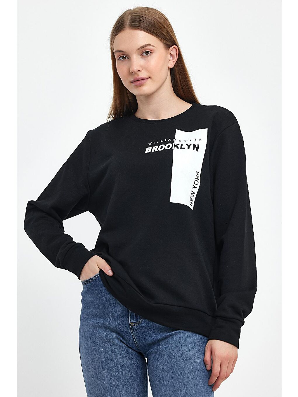 Siyah Kadın Bisiklet Yaka Rahat Kalıp 3 iplik Kalın W.Brooklyn Baskılı Sweatshirt SPR24SWK31-2
