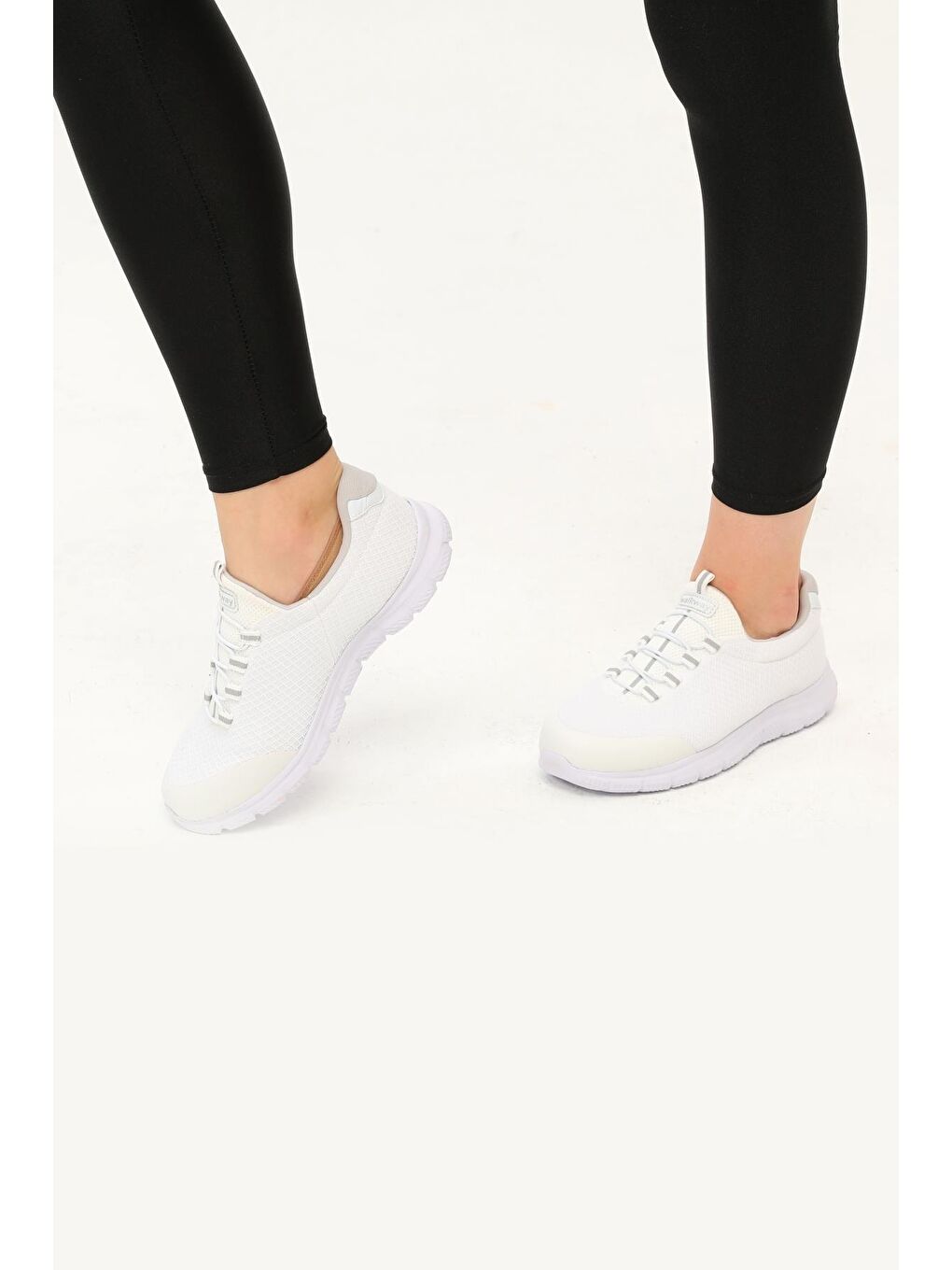 DAR KALIP Beyaz Gümüş Fileli Hafif Esnek Kadın Spor Ayakkabı Flexible G-4