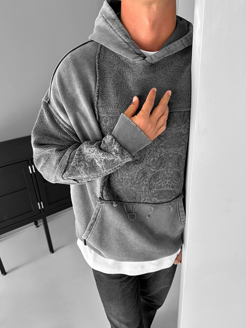 ablukaonline Erkek Oversize Desenli Kapüşonlu Sweatshirt Siyah - 4