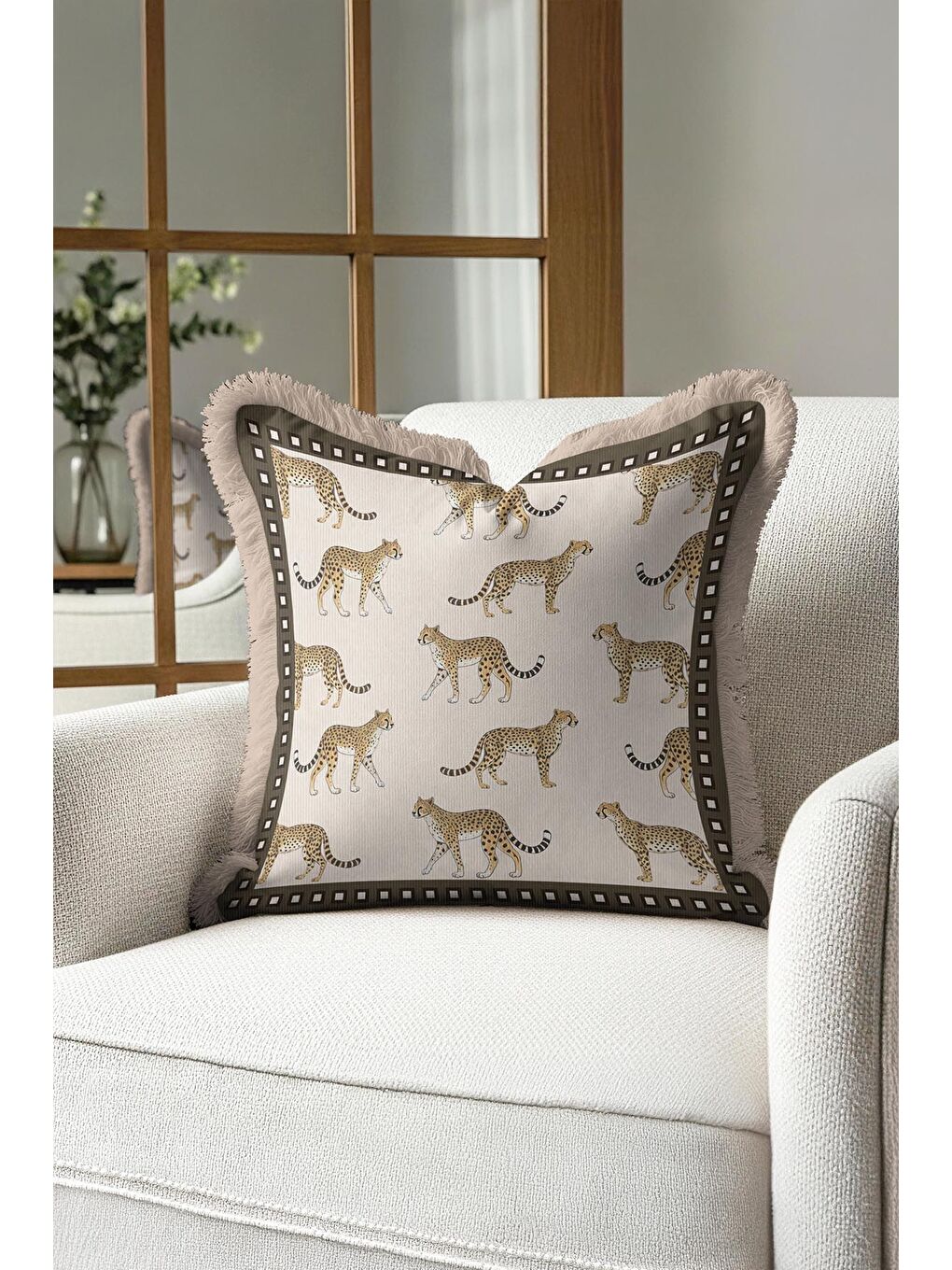 Karışık Zarif Leopar Figürlü Saçaklı Yastık Kılıfı - Safari Vahşi Doğa Bohem Bej Püsküllü Kırlent Kılıfı-3