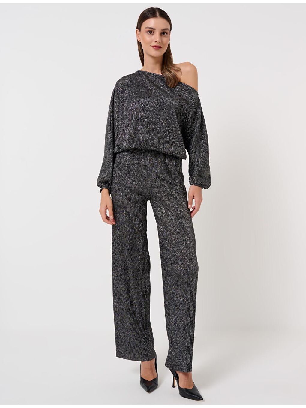 Siyah Bol Kesim Kayık Yaka Uzun Kollu Pliseli Örme Bluz-3