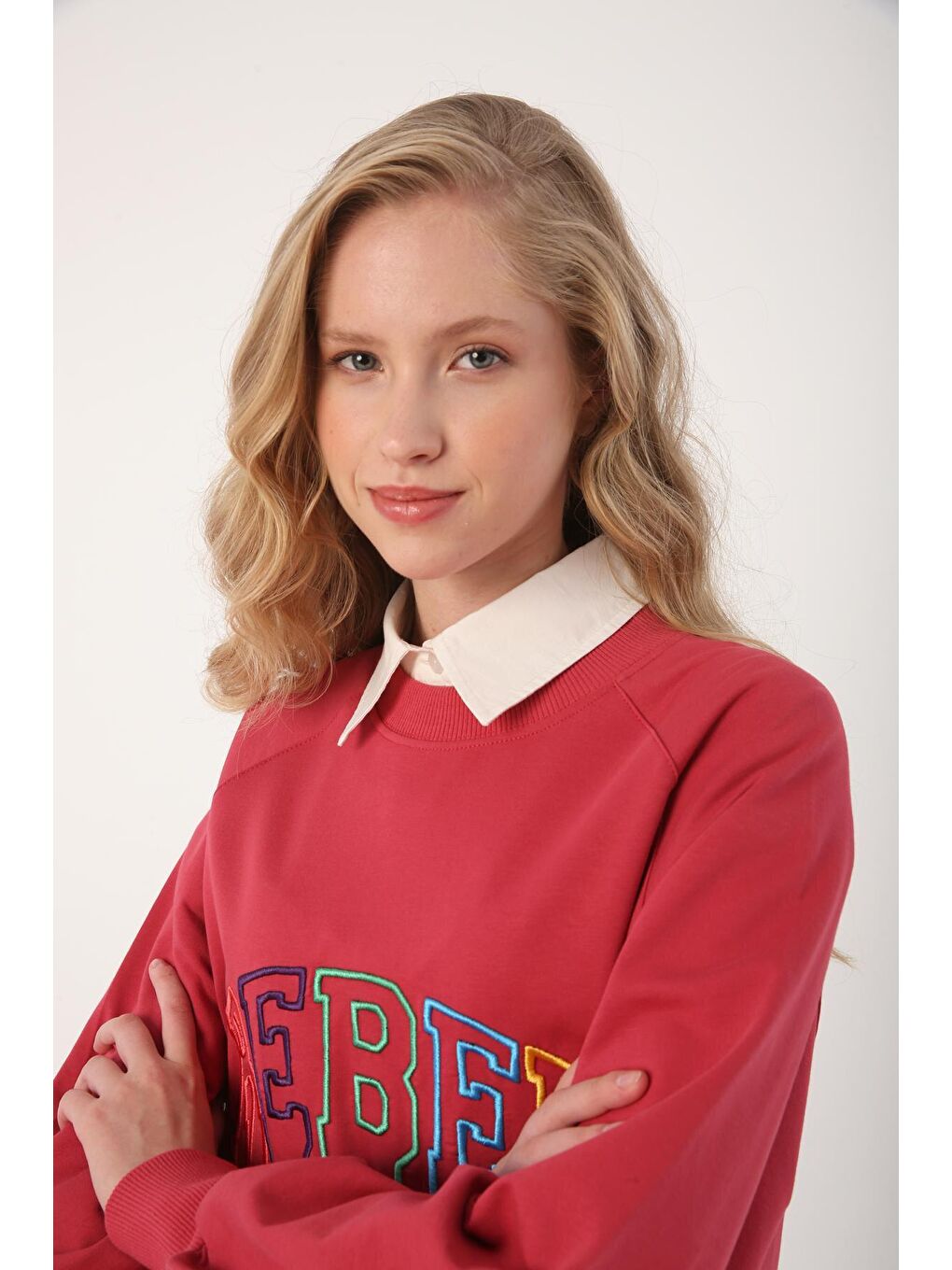 Pembe Gül Yazı Nakışlı Reglan Kol Sweat Tunik