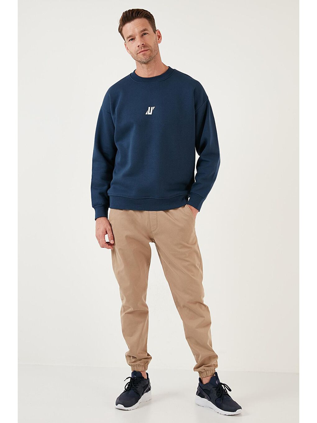 Lacivert Regular Fit Bisiklet Yaka Pamuklu İçi Tüylü Yumuşak Şardonlu Sweat 5905405-3