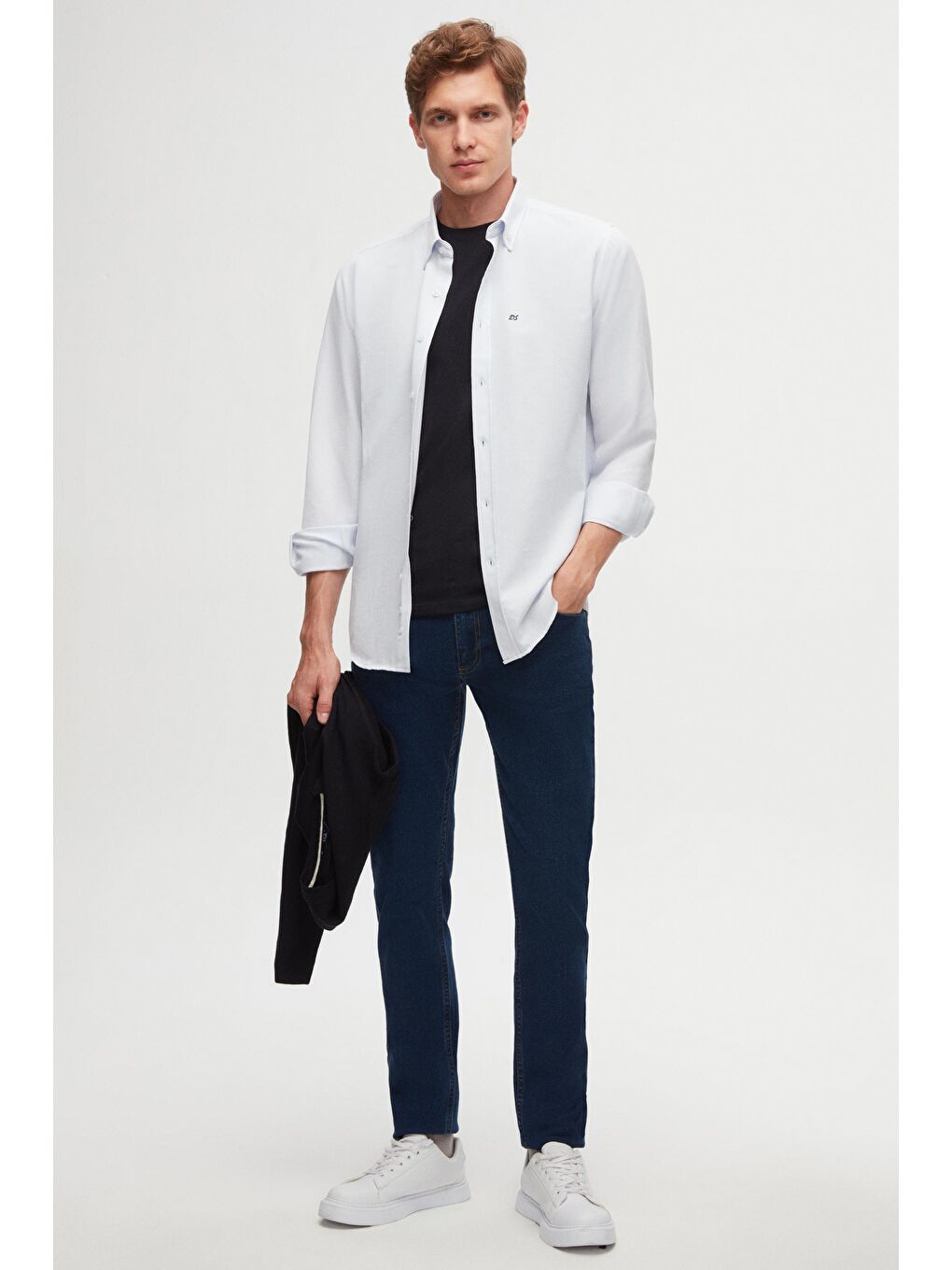 Slim Fit Açık Mavi Oxford Düğmeli Yaka Kolay Ütülenebilir Nakış Detaylı Pamuklu Gömlek-3