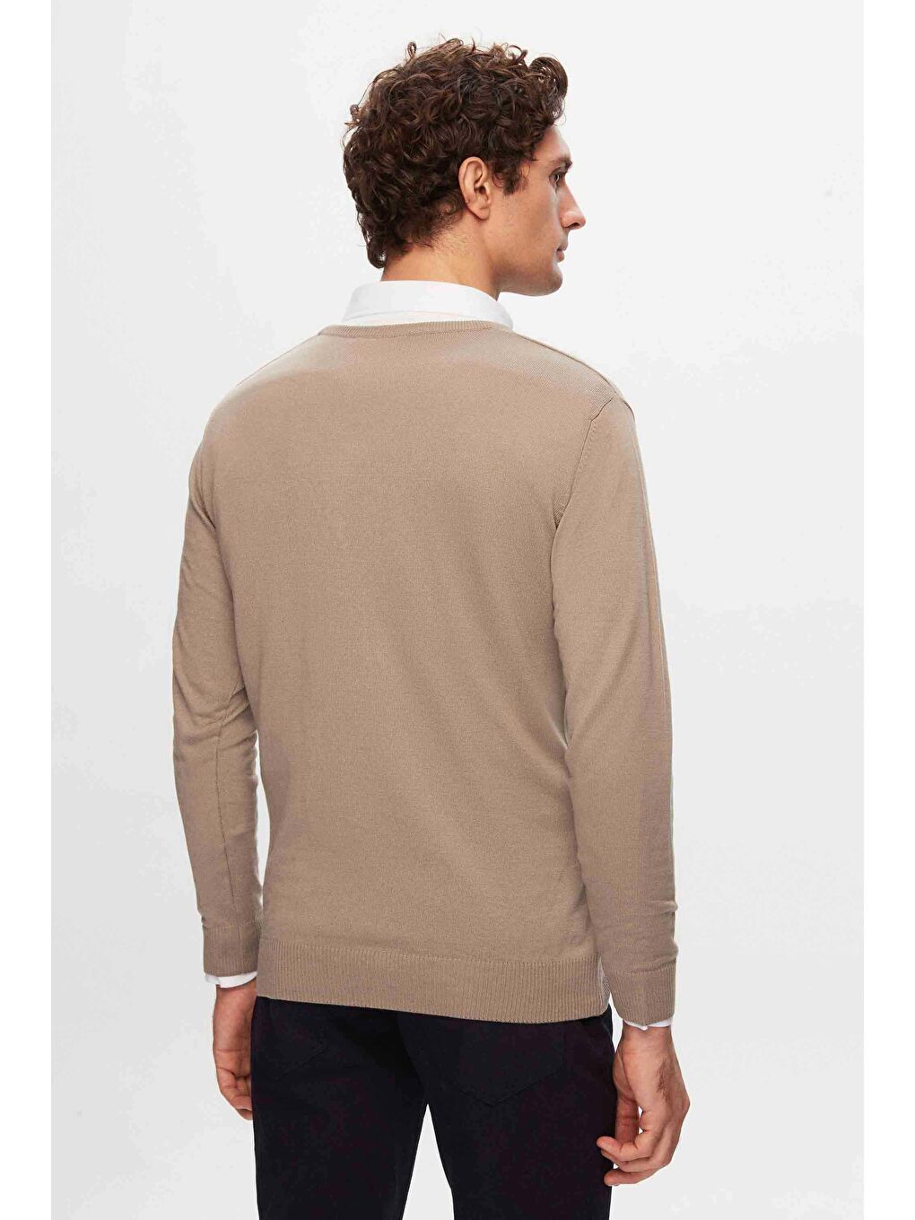Regular Fit Bej Düz V Yaka Triko Kazak-3