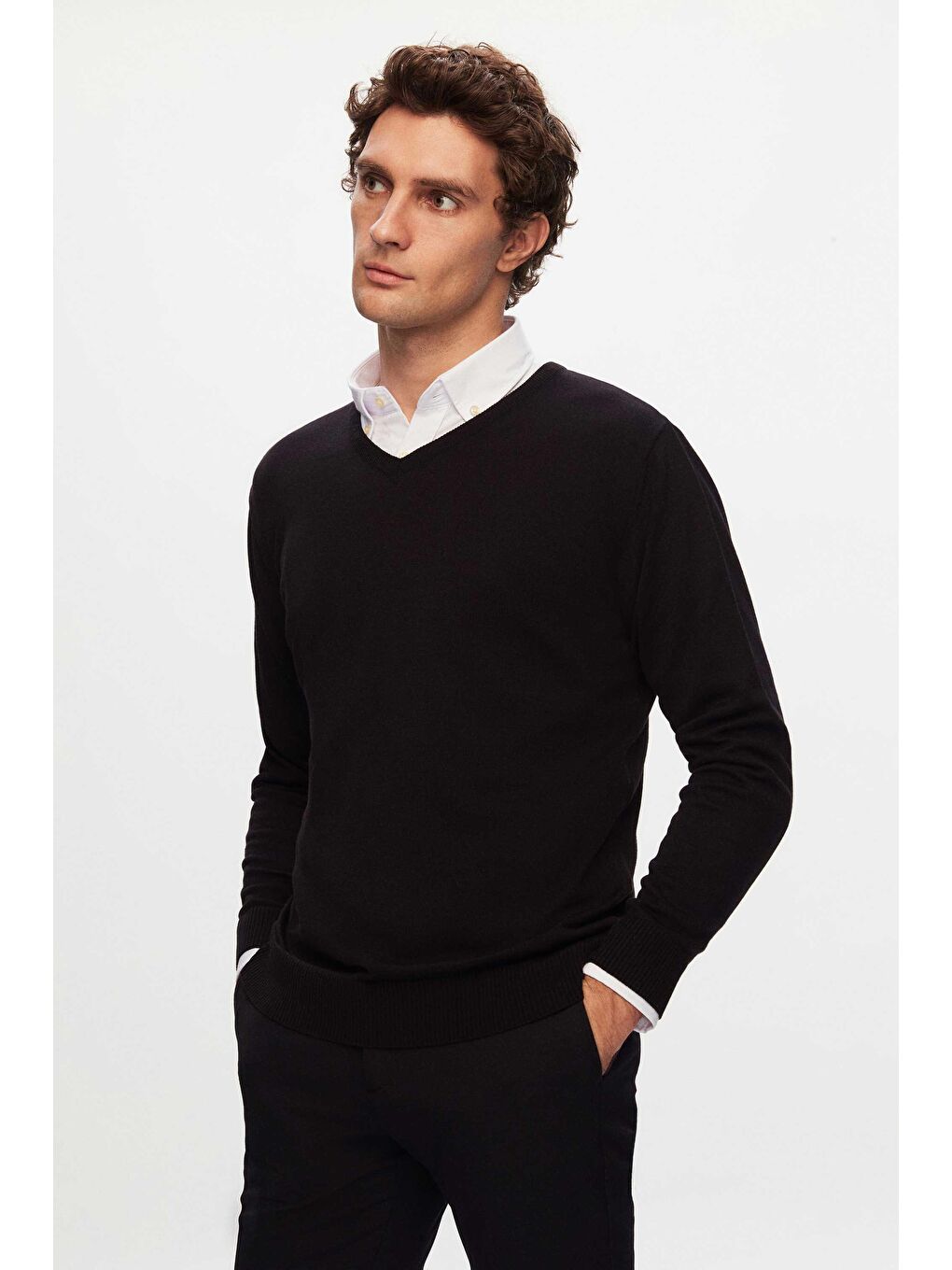 Regular Fit Siyah Düz V Yaka Triko Kazak-1