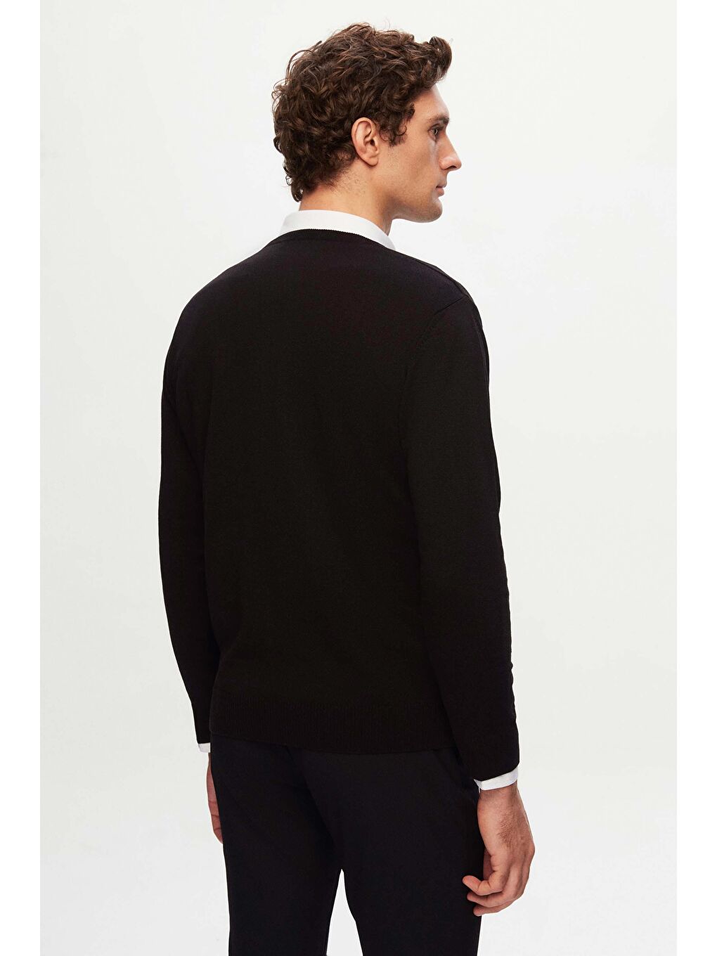 Regular Fit Siyah Düz V Yaka Triko Kazak-3