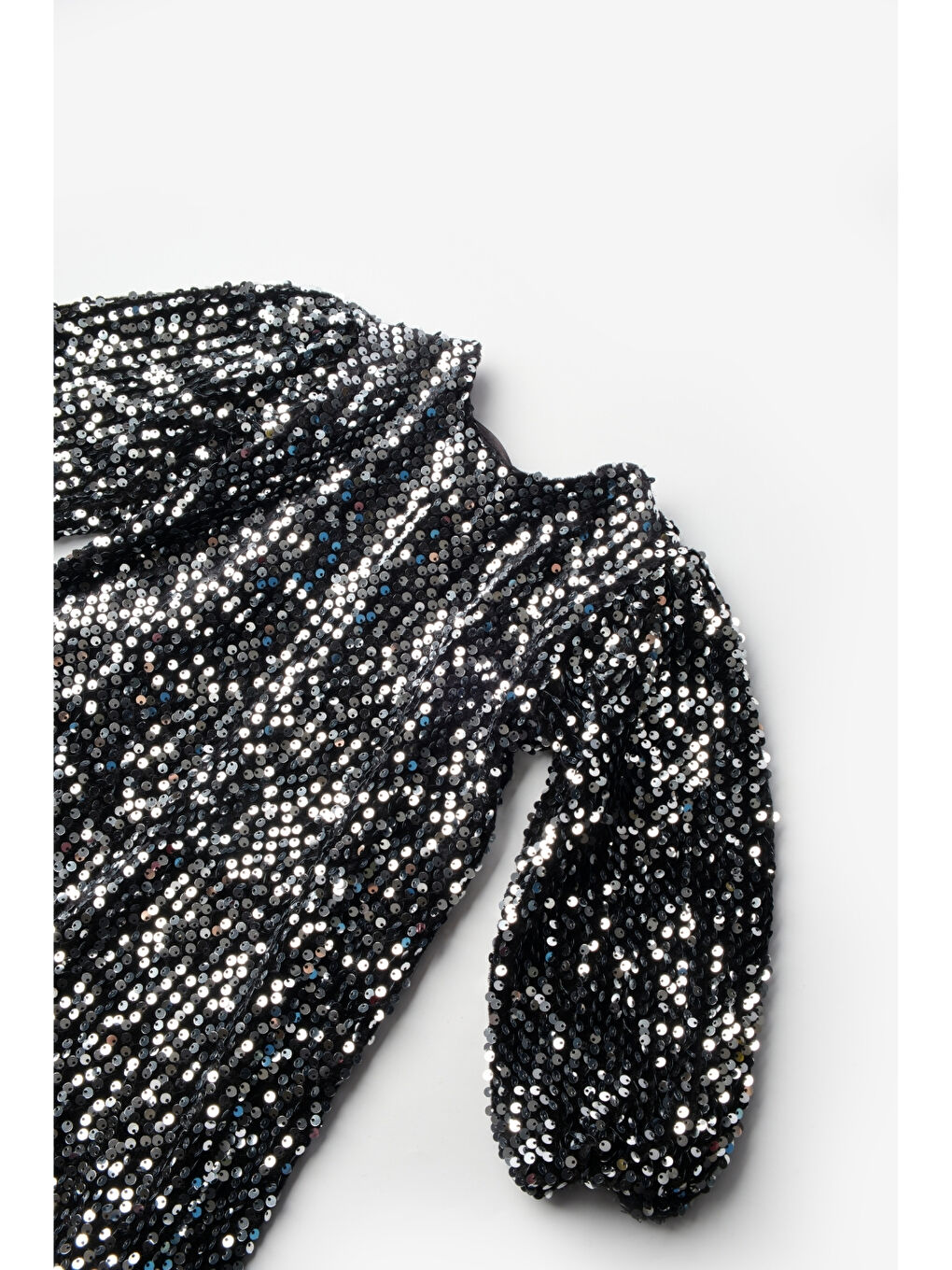 Siyah Üzeri Pullu Kadife Kız Çocuk Elbise - Oriel-6