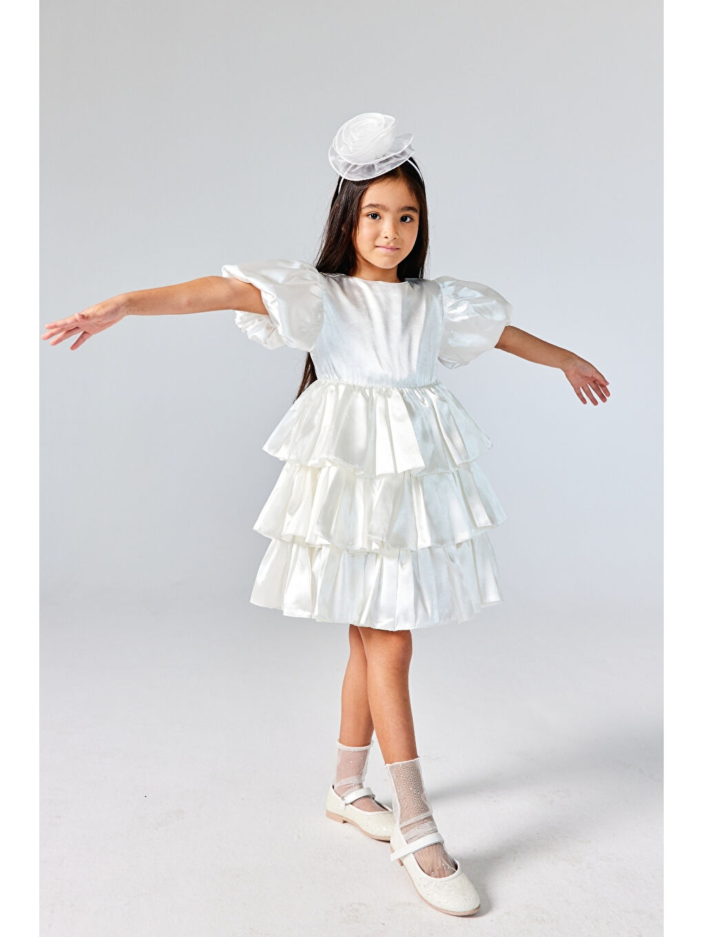 Ekru Saten Katlı Etekli Kız Çocuk Elbise - Gabriela-1