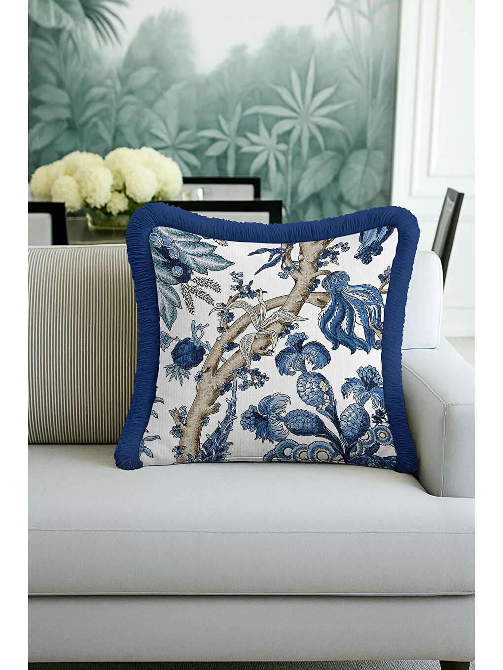 Karışık Çini Motifli Saçaklı Yastık Kılıfı - Botanik Esintili Eklektik Mavi Püsküllü Kırlent Kılıfı