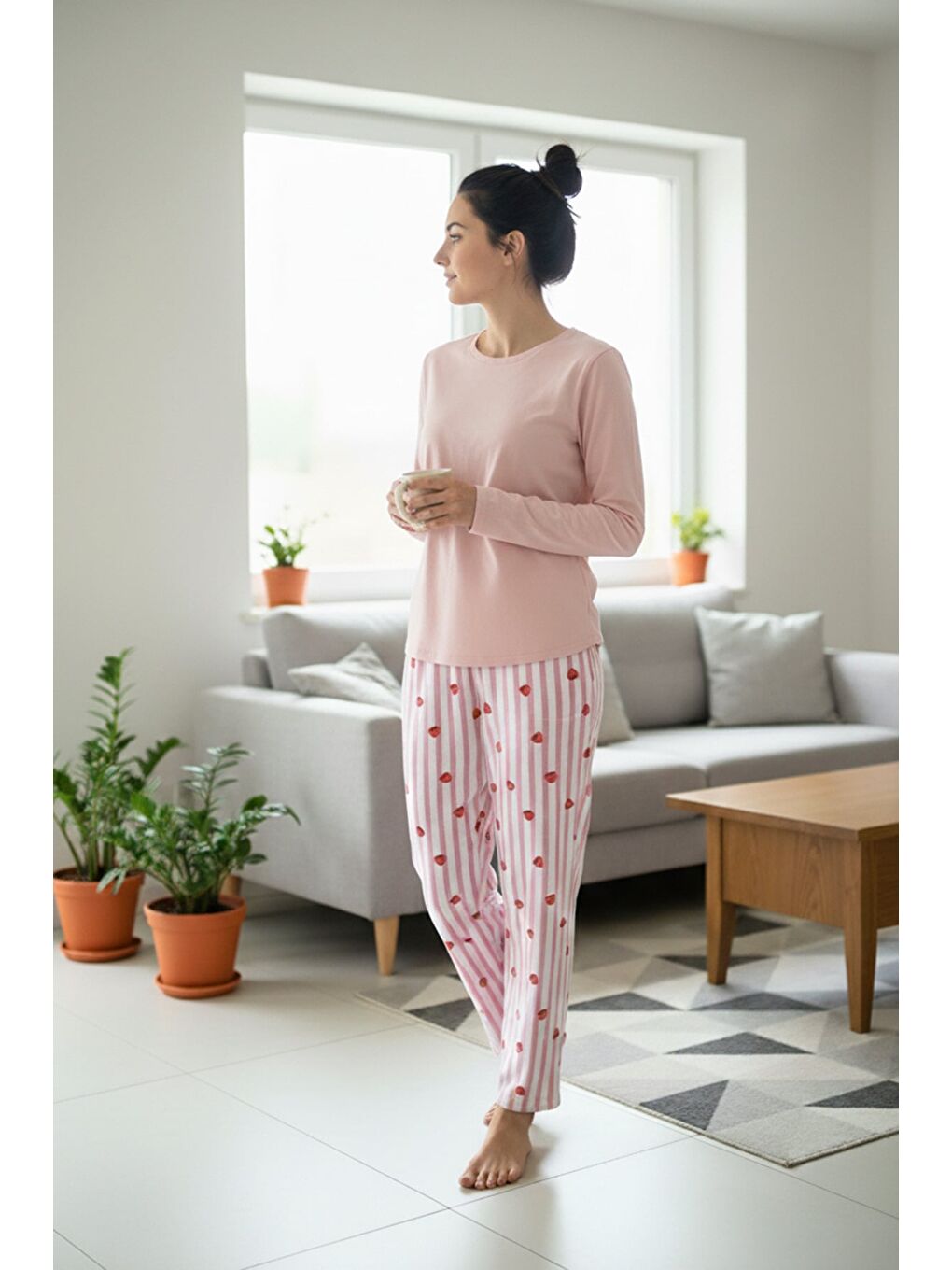 Pembe Geyik Baskılı Kadife Pijama Altı