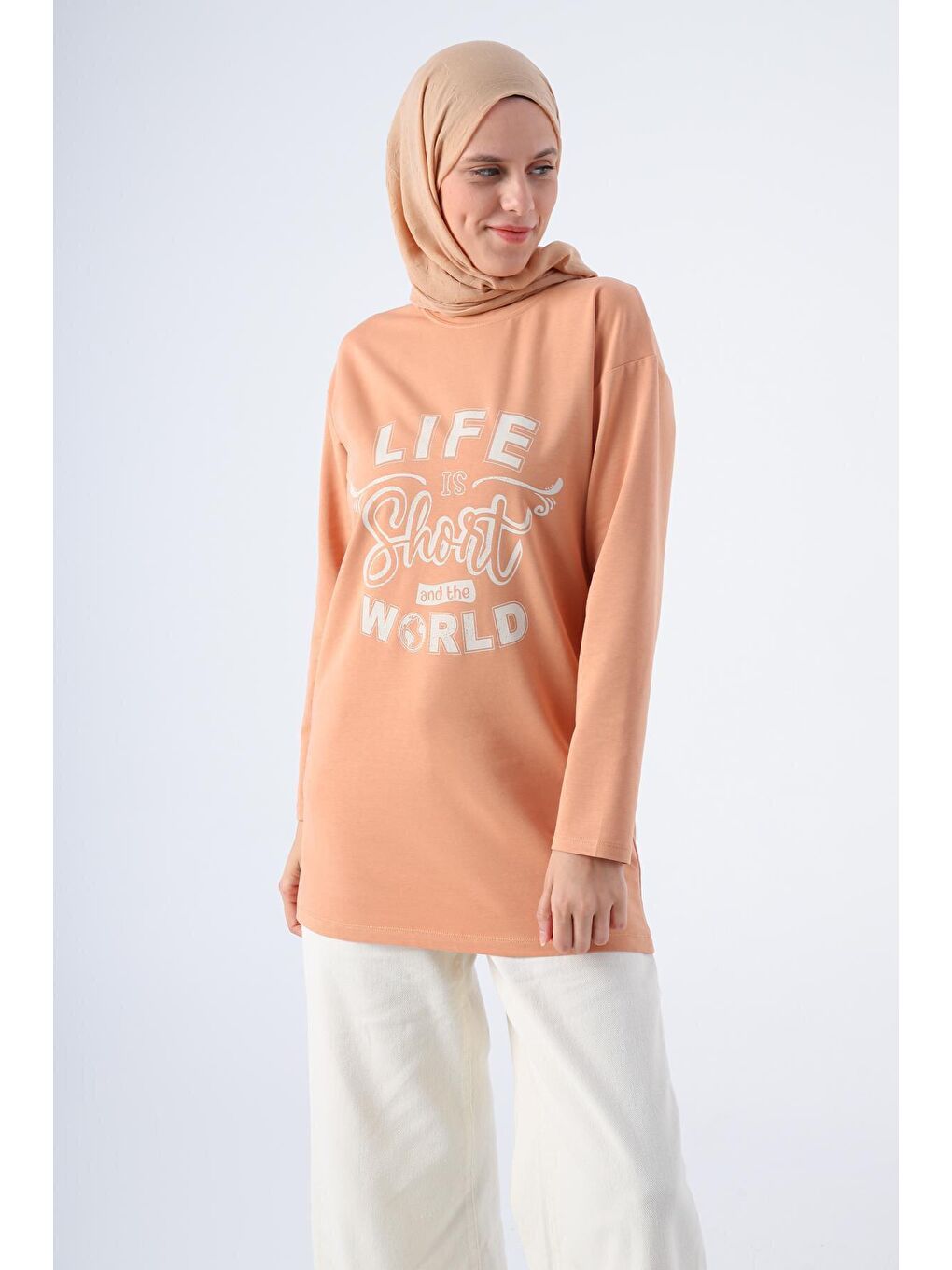 Kahverengi Tarçın Pamuklu Rahat Kalıp Baskılı Basic Tunik-4