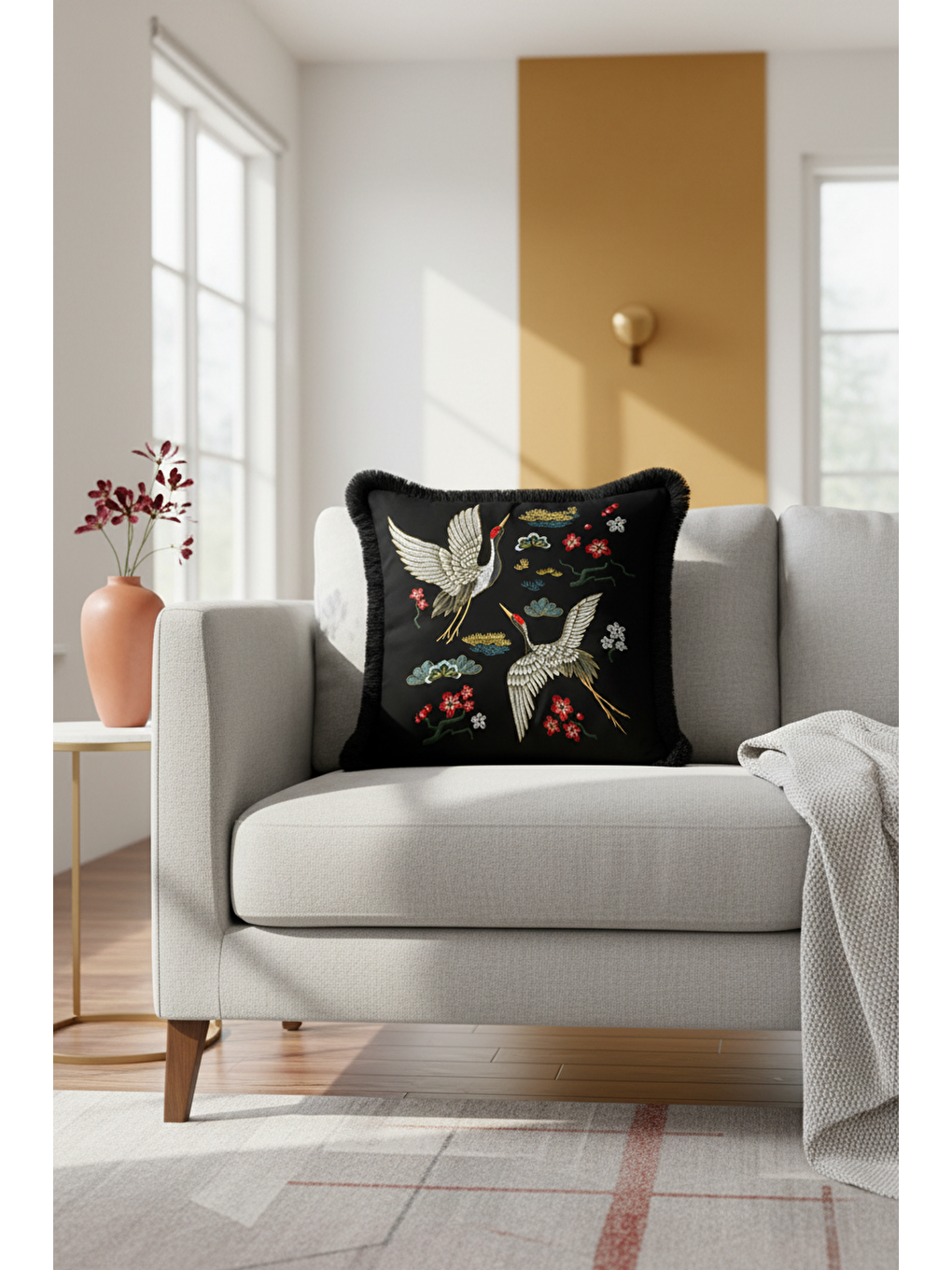Karışık Zarif Turna Kuşları Saçaklı Yastık Kılıfı - Uzak Doğu Esintili Bohem Siyah Püsküllü Kırlent Kılıfı-1