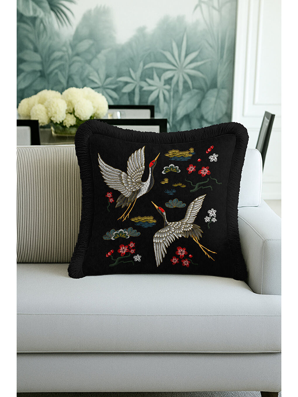 Karışık Zarif Turna Kuşları Saçaklı Yastık Kılıfı - Uzak Doğu Esintili Bohem Siyah Püsküllü Kırlent Kılıfı-2