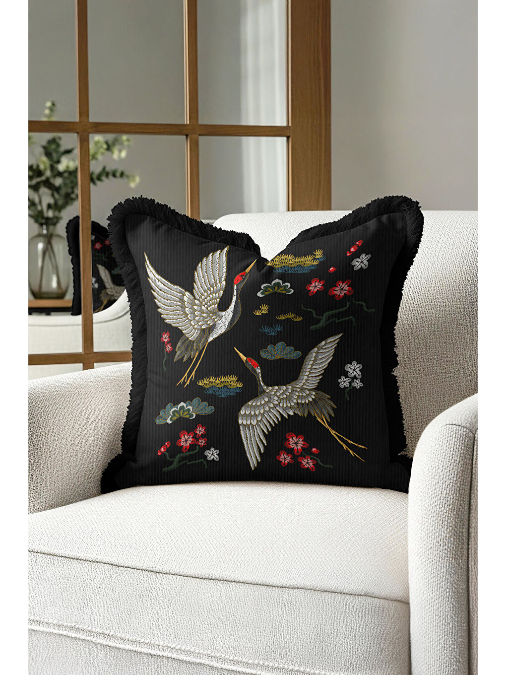 Karışık Zarif Turna Kuşları Saçaklı Yastık Kılıfı - Uzak Doğu Esintili Bohem Siyah Püsküllü Kırlent Kılıfı-3